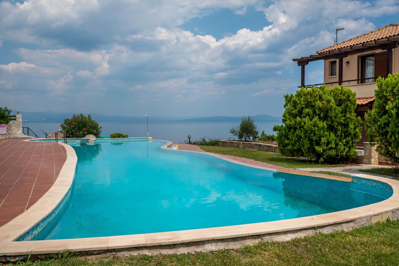 Blue Thea Luxury Villa In Afitos מראה חיצוני תמונה